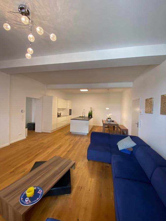 לנדאו אין דר פאלץ Loft In Bester Lage מראה חיצוני תמונה